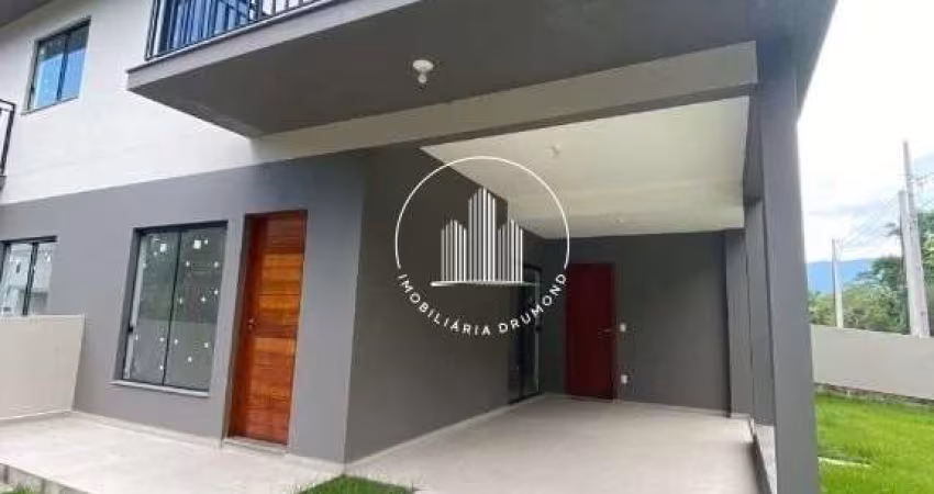 Sobrado Geminado 2 Quartos com 2 Suítes e 102m² - Forquilhas