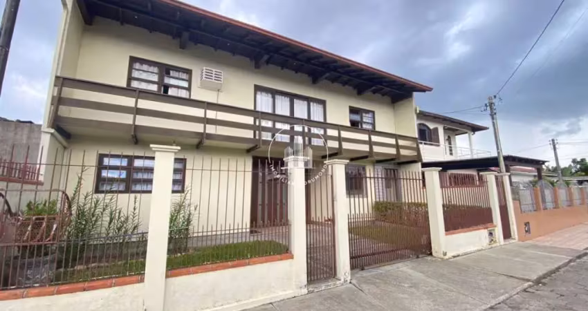 Casa 3 Quartos 200m² - Ponte do Imaruim