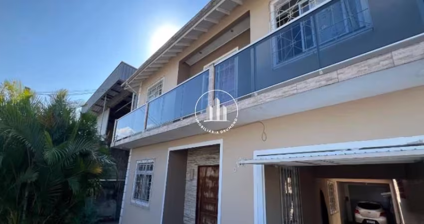 Casa 3 Quartos com 1 Suíte e 265m² - Flor de Napolis
