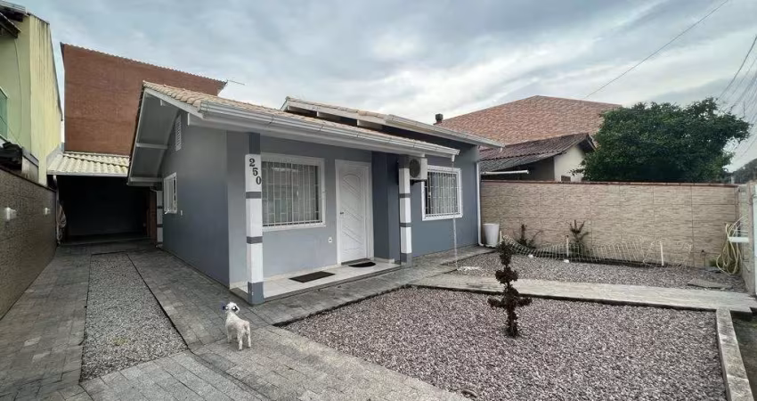 Casa 2 Quartos 70m² - São Sebastião