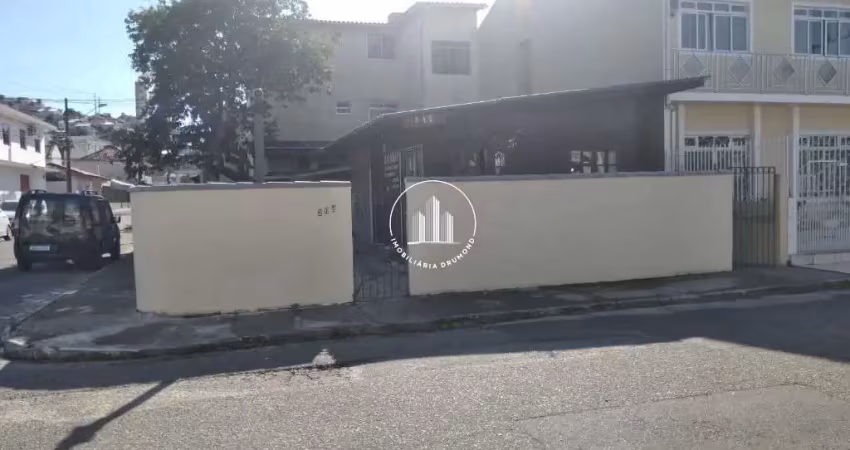 Casa com 5 quartos à venda na Rua Francelina Domingos de Jesus, 208, Roçado, São José