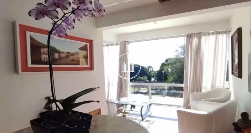Casa 302m² com 3 Quartos e Suíte na Ponta de Baixo