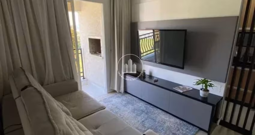 Apartamento 2 Quartos com 1 Suíte e 58m² - Centro