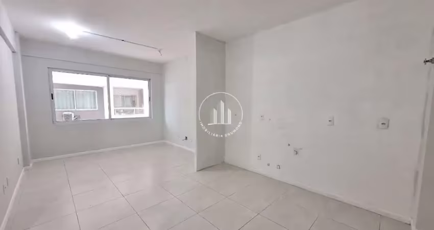 Apartamento com 2 quartos à venda na Rua Antônio Basil Schroeder, 92, Barreiros, São José