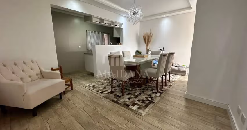 Apartamento com 03 dormitórios sendo 01 suíte , 02 Vagas de Garagem , Elevador à Venda, Cidade Jard