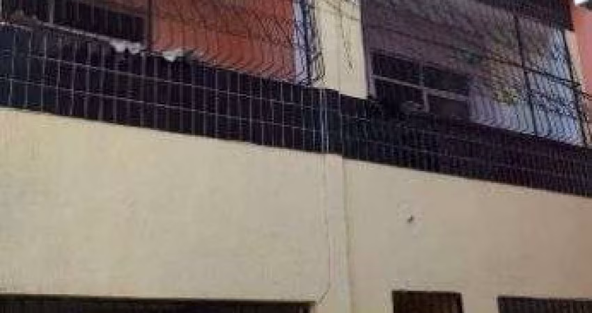 Apartamento 2/4 à venda na Ribeira