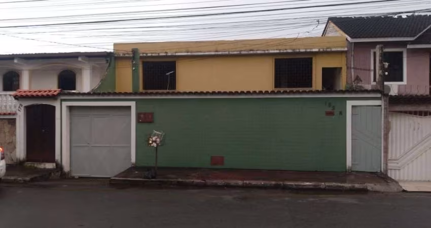Casa 2/4 à venda em Plataforma