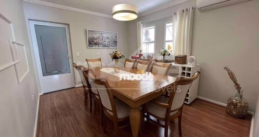 Sobrado com 3 quartos à venda, 131 m² por R$ 764.500 - Granja Viana - Cotia/SP