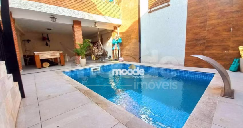 Casa com 3 Quartos à venda, 258 m² por R$ 900.000 - Jardim Ester Yolanda - São Paulo/SP