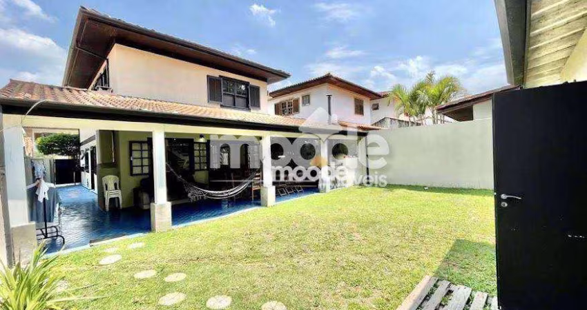 Sobrado em condomínio com 4 quartos à venda, 250 m² por R$ 1.330.000 - Jardim São Paulo II - Cotia/SP