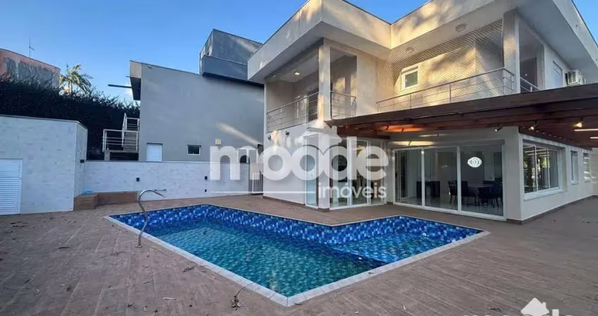 Sobrado com 4 Quartos à venda, 385 m²