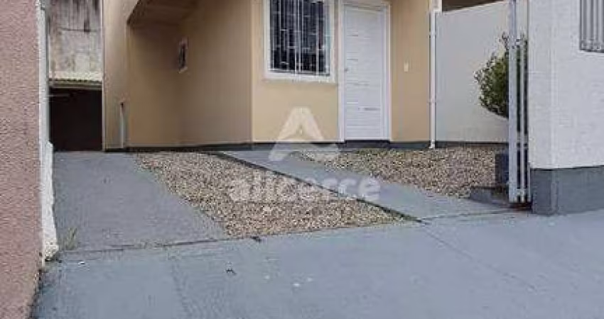 Sobrado à venda com 2 quartos , 62,7m² em São Sebastião Palhoça