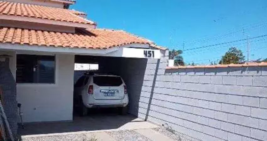 Casa para venda lado praia com churraqueira no bairro palmeiras em itanhaem