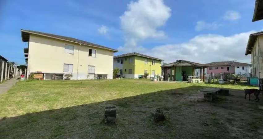 Apartamento para venda possui 42 metros quadrados com 2 quartos em guapura - itanhaém - sp