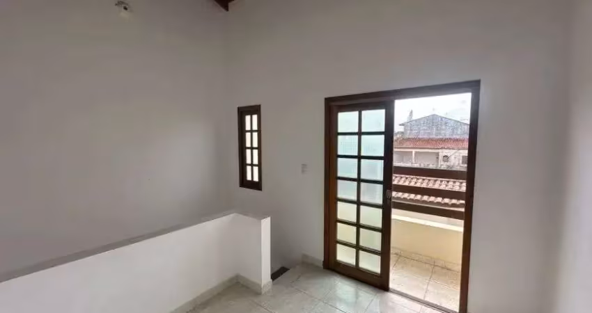 Casa em condomínio para venda possui 45 metros quadrados com 1 quarto em califórnia - itanhaém - sp