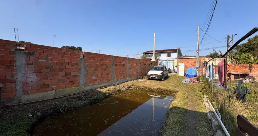 Casa a venda com 01 quarto no bairro marambá 2, em itanhém, localizado lado serra