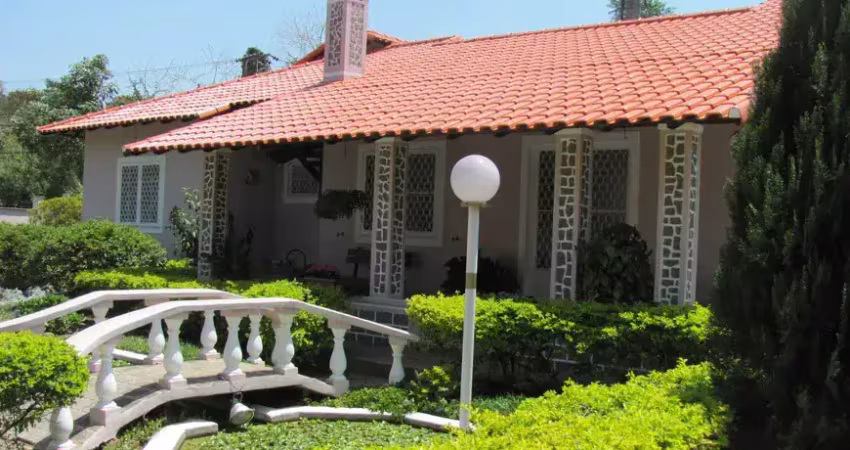 Casa com 4 quartos a venda em excelente bairro - terreno 100% plano