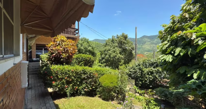 Três imóveis pelo preço de um, casa a venda em miguel pereira, bairro santa branca