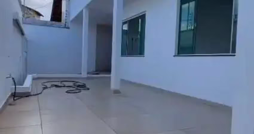 Casa Espaçosa - 4 Quartos, 217m² no Cohaserma, São Luís, MA