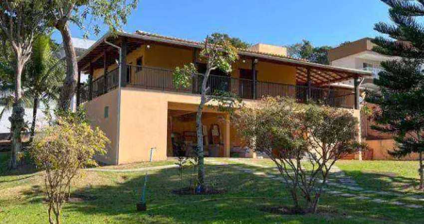 Casa com 3 dormitórios à venda, 400 m² por R$ 2.650.000,00 - Bela Vista - Guarapari/ES
