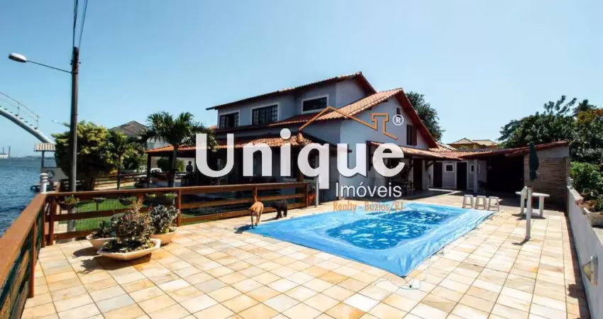 Casa, 500m2, Praia do Siqueira - Cabo Frio, à venda por R$ 2.500.000,00