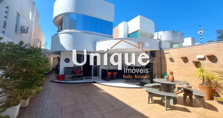 Linda casa com 3 suítes no Portinho à venda por R$ 1.000.000,00.
