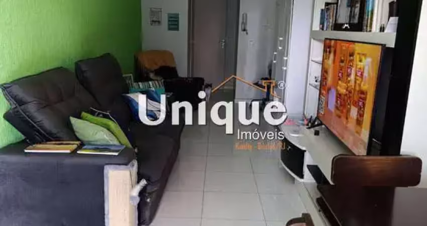 Apartamento com 2 quartos próximo a praia do Forte à venda por R$650.000,00