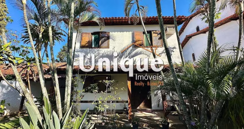 Casa duplex com 187m2 no Braga à venda por R$ 820.000,00