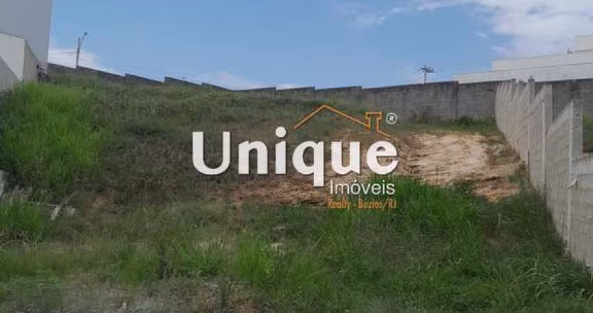 Terreno, 590m2 - São Pedro d Aldeia, à venda por R$ 600.000,00