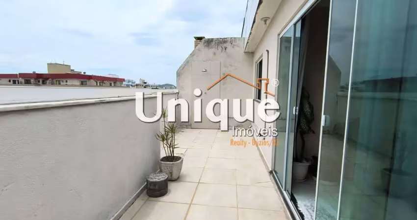Ampla cobertura no braga/cabo frio, à venda por r$ 799.000,00