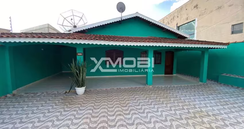 Casa com 3 quartos à venda na Rua Francisco Damasio Oliveira, 1, Centro, Jarinu