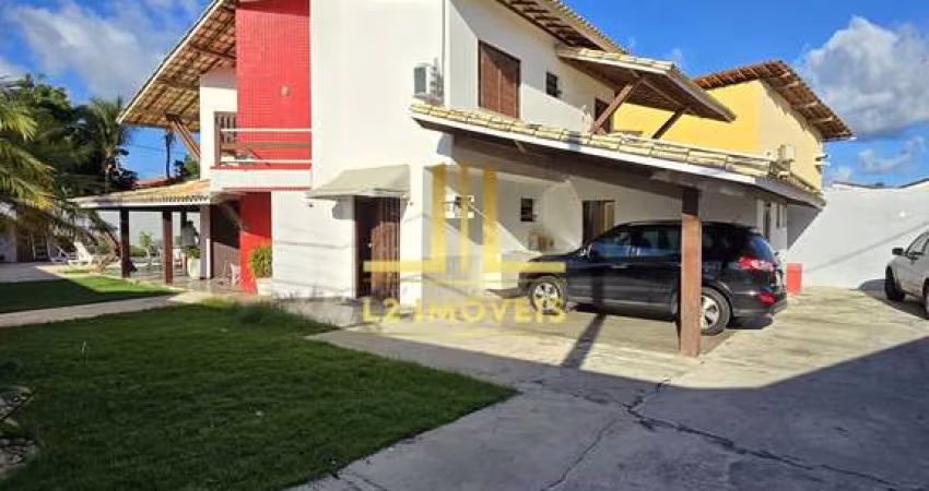CASA - 4 QUARTOS SENDO 1 SUÍTE - ITAPUÃ