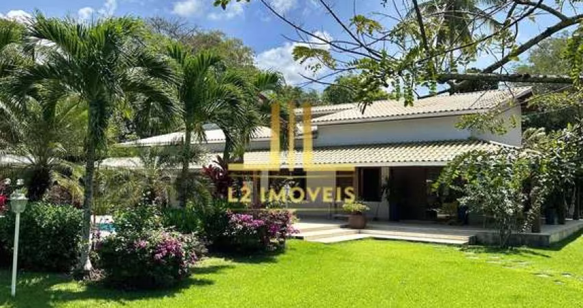 CASA LUXUOSA - 6 QUARTOS SENDO 4 SUÍTES - LAURO DE FREITAS