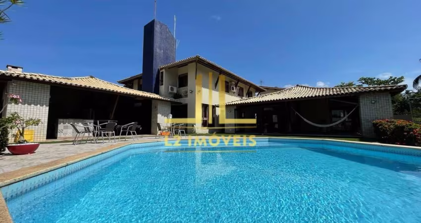 Casa 5/4 (3 suítes) Piscina e Campo Privativo em Vilas do Atlântico R$ 1.550.000,00