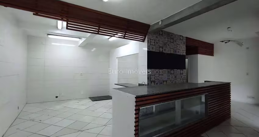 Casa com 4 quartos à venda na Avenida Presidente Costa e Silva, São Pedro, Juiz de Fora