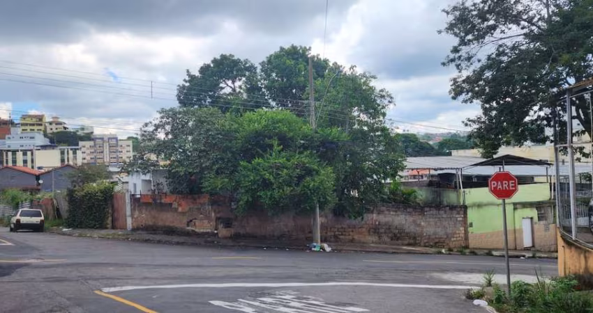 Lote / Terreno - Bandeirantes