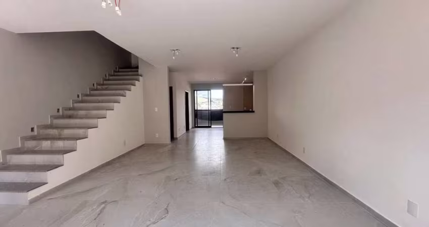 Casa 3 quartos, 2 vagas, 250m², no Fontes Ville, Juiz de Fora, MG.