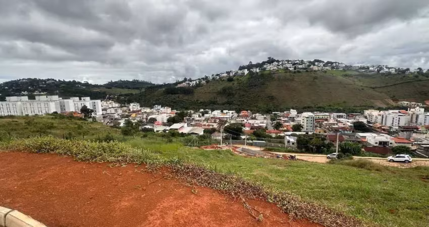 Lote 409,96m² em condomínio fechado, portal do sol, marilândia, juiz de fora, mg