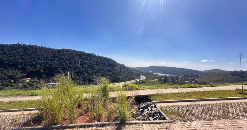 Condomínio Estrela do Lago