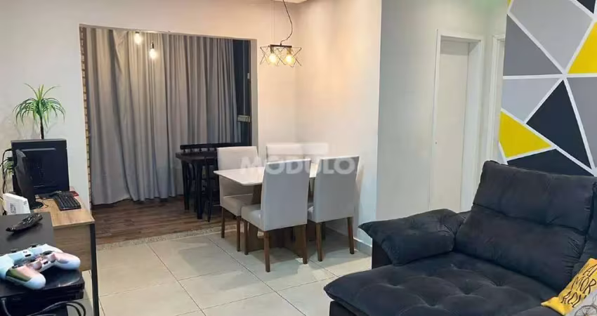 Apartamento com 2 quartos para alugar na Avenida do Corinto, --, Laranjeiras, Uberlândia