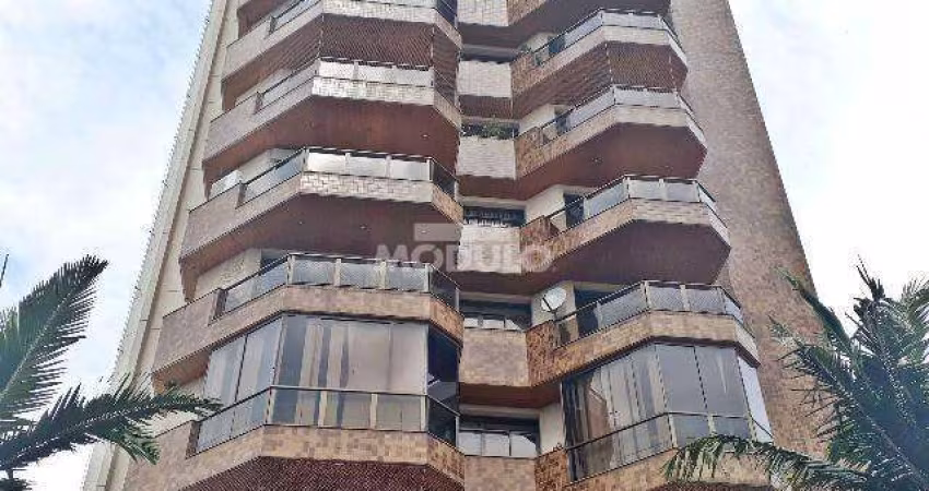 Apartamento mobiliado para locação no bairro Osvaldo Rezende