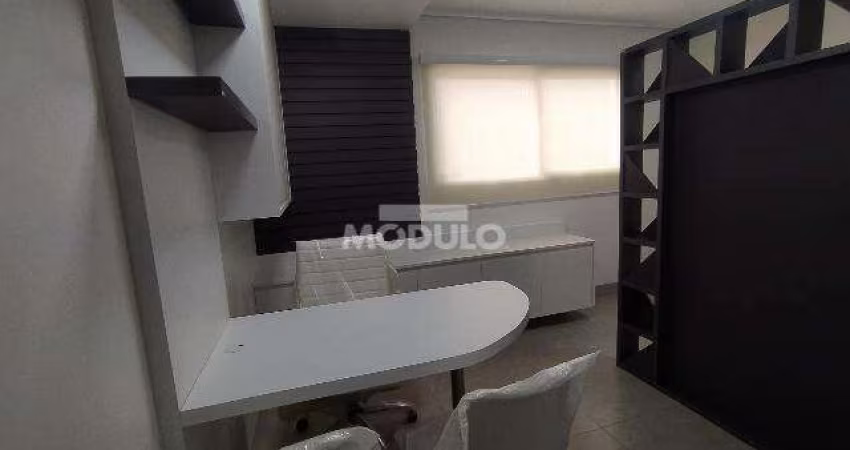 SALA para aluguel, 1 vaga, Osvaldo Rezende - Uberlândia/MG