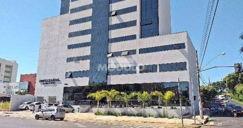 Sala comercial para locação no Tibery