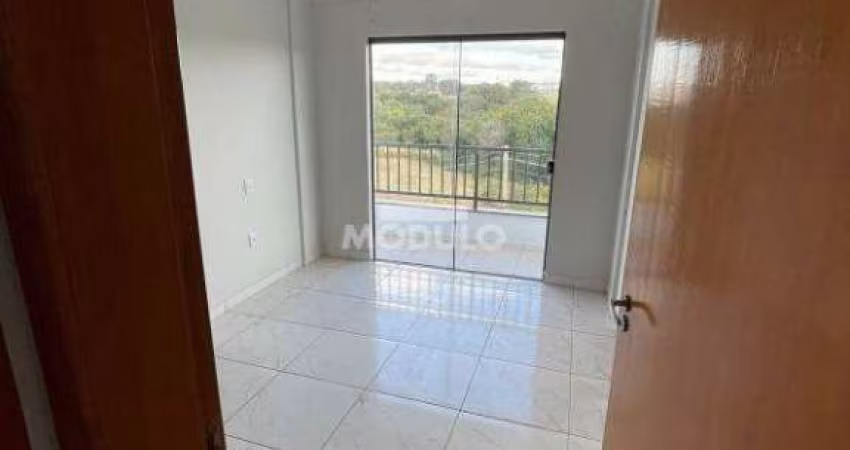 APARTAMENTO à venda, 3 quartos, 1 suíte, 1 vaga, JARDIM PATRICIA - Uberlândia/MG