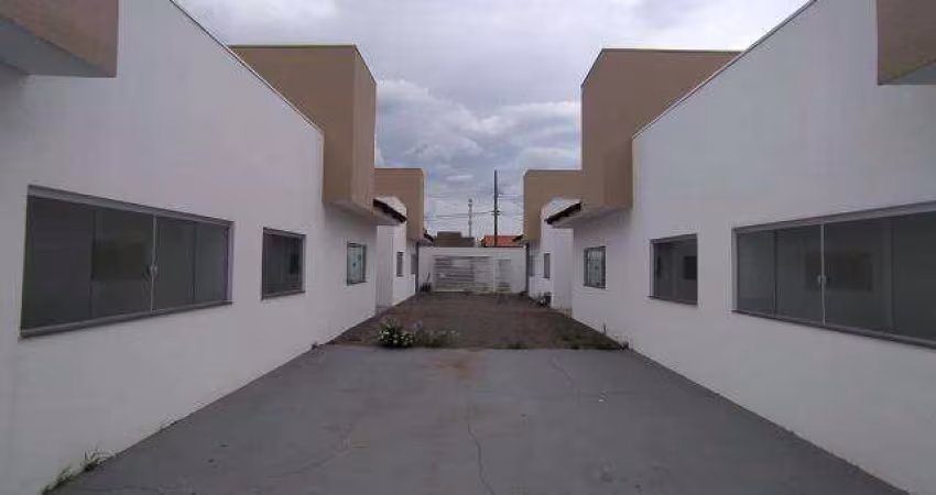 CASA DE CONDOMÍNIO à venda, 2 quartos, 1 vaga, Shopping Park - Uberlândia/MG
