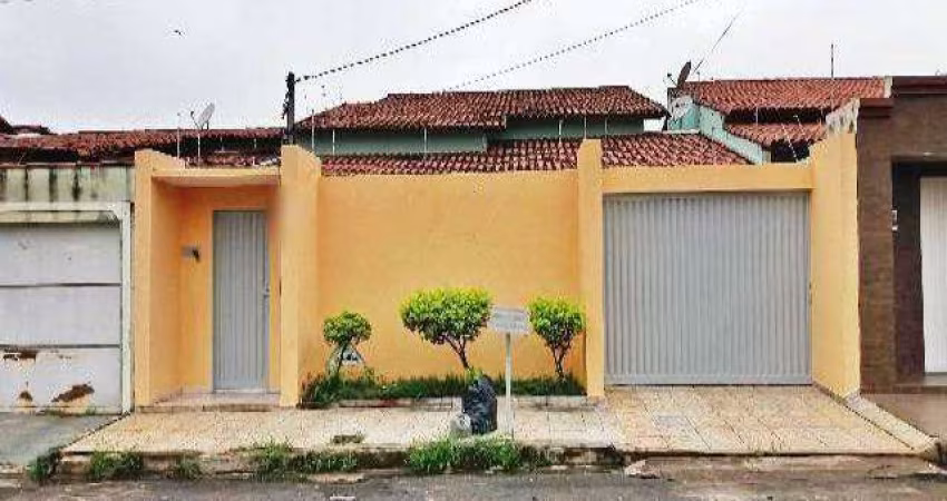 CASA RESIDENCIAL à venda, 3 quartos, 1 suíte, 2 vagas, Segismundo Pereira - Uberlândia/MG