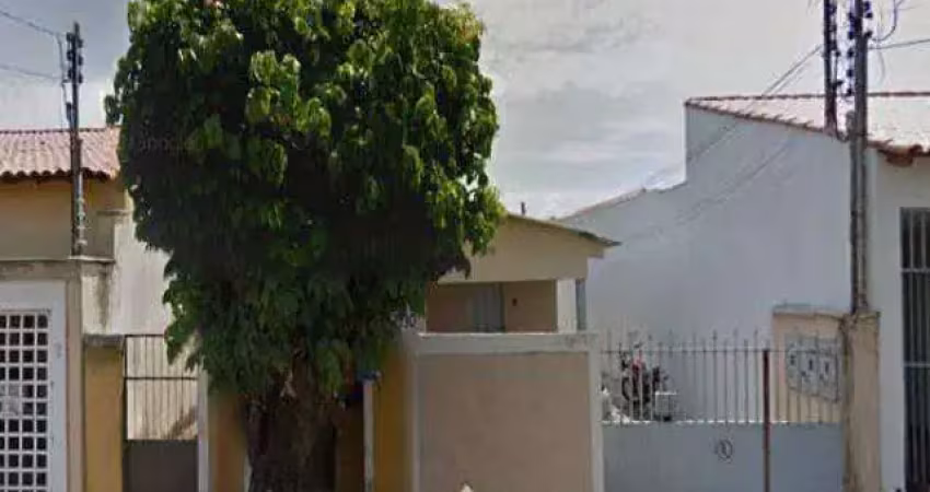 CASA RESIDENCIAL à venda, 3 quartos, 1 vaga, Martins - Uberlândia/MG