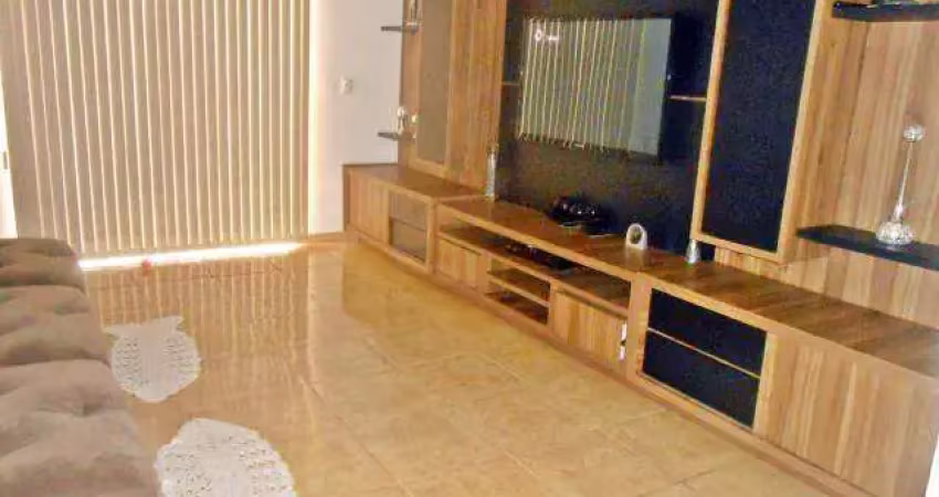CASA RESIDENCIAL à venda, 3 quartos, 1 suíte, 3 vagas, Planalto - Uberlândia/MG