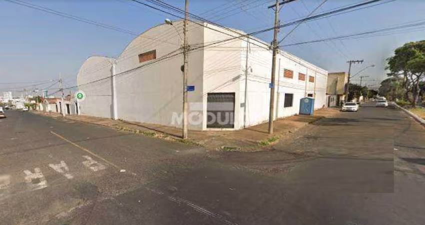 Galpão Comercial para alugar no bairro Tibery