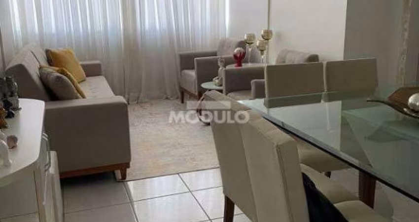 APARTAMENTO à venda, 3 quartos, 1 suíte, 1 vaga, Martins - Uberlândia/MG